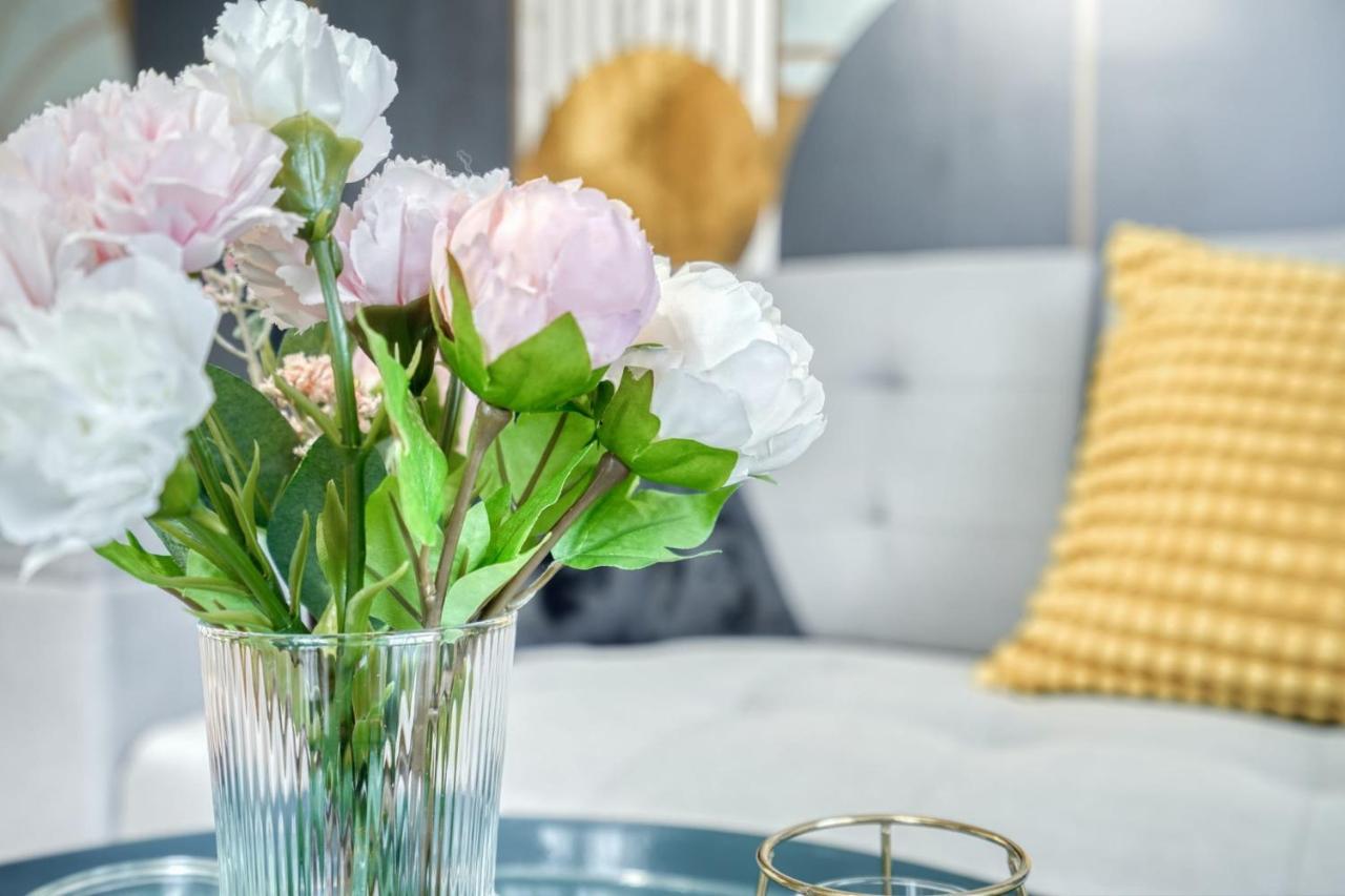 L'Elegant Chic-T2-Paris-Disneyland Jo Paris 2024 Нуази-ле-Гран Экстерьер фото